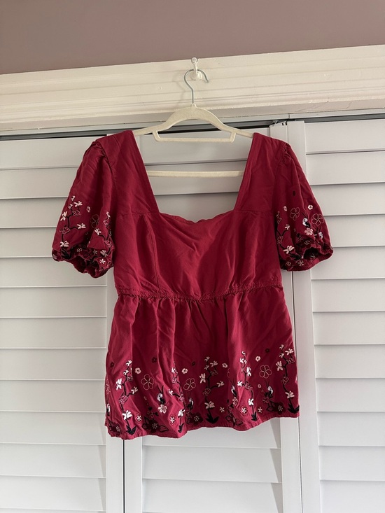 Disney Tops - Disney MulanWomen's Pink Embroidered Puff-Sleeve Top